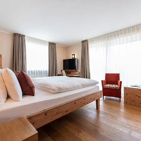 Hotel Vitalpina Waldhof 4*